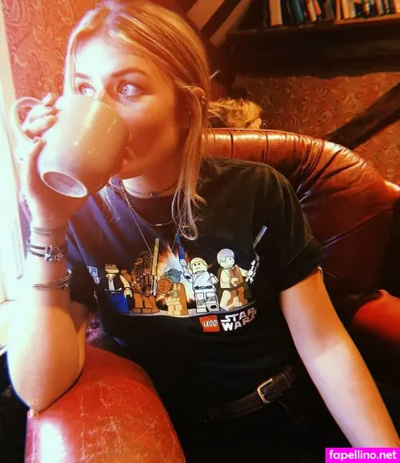 Paigepilgs OnlyFans Thumbnail #y1RZvZhnTY
