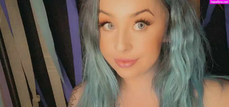 Paigewild Free OnlyFans Thumbnail #UZBzyqh6Kv