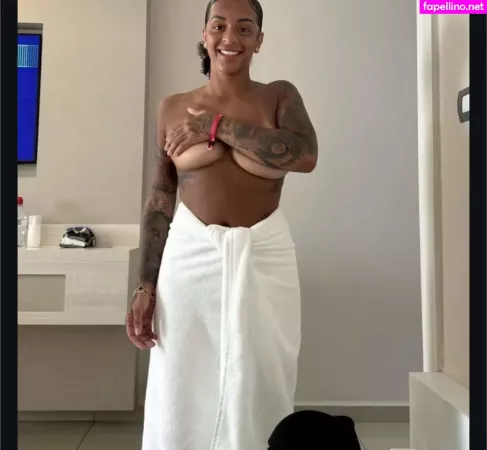 Paigey Cakey OnlyFans Thumbnail #Ypmcclq4E8