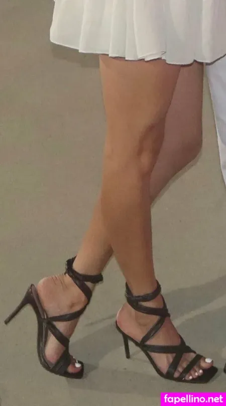 Paintingwithtoes OnlyFans Thumbnail #tsmD2wbXX6