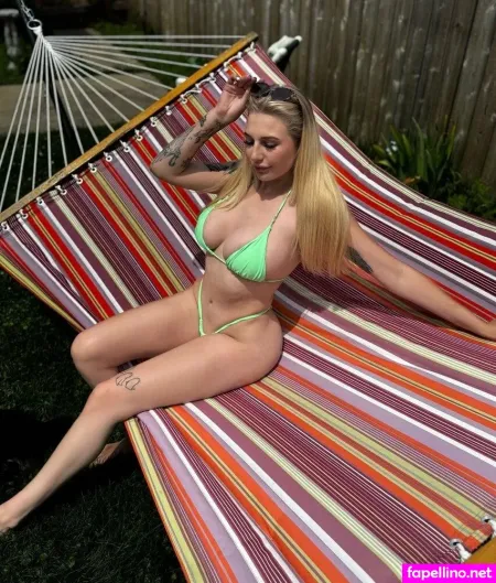 Paisleeparker OnlyFans Thumbnail #QGc0BehUEn