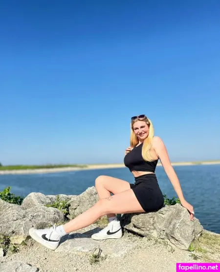 Paisleeparker OnlyFans Thumbnail #QNe24EYRAc
