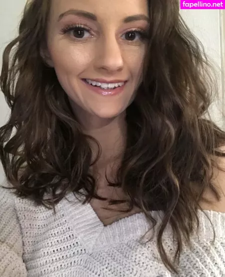 Paisleypepper OnlyFans Thumbnail #ECl71NXK2A