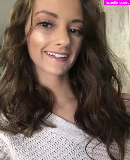 Paisleypepper OnlyFans Thumbnail #Vtfcp0ummA