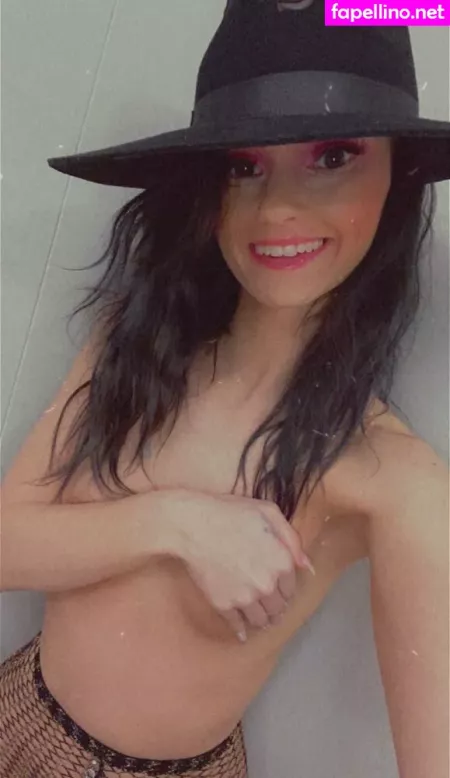 Paisleypepper OnlyFans Thumbnail #W76hP4ctTZ