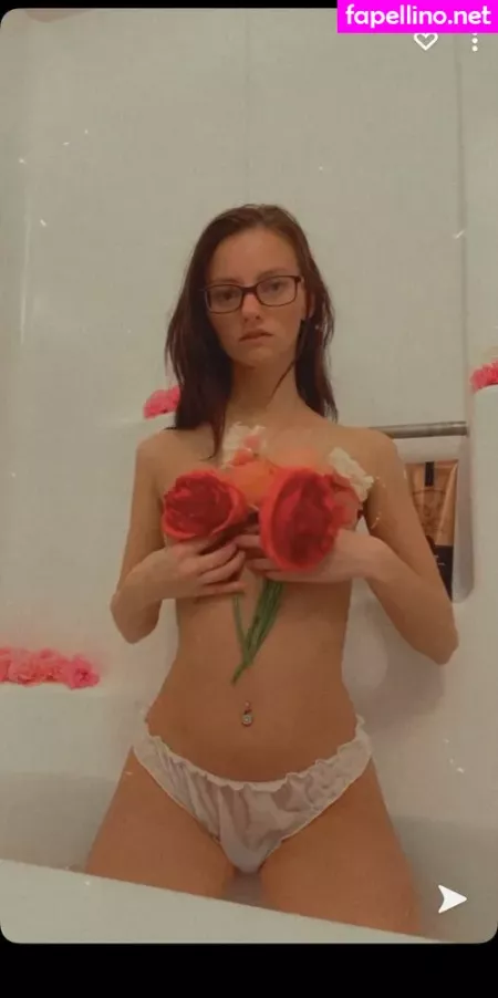 Paisleypepper OnlyFans Thumbnail #tsrd75LZ9b