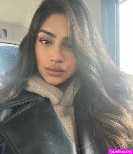 Pakhi Gadh OnlyFans Thumbnail #B4OEO5zIOM