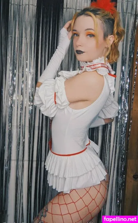 Pale Like A Ghost OnlyFans Thumbnail #onCw4HAUyv