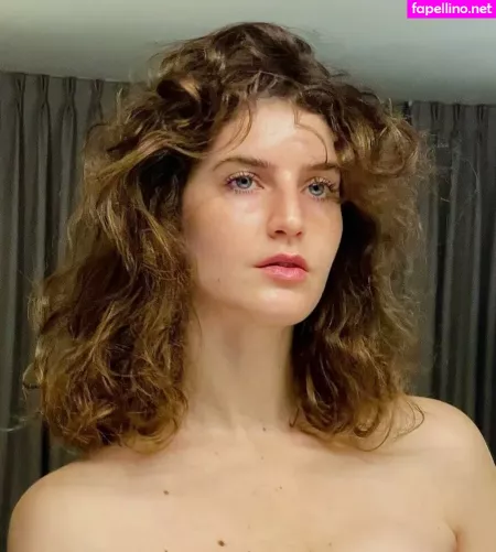 Pale Snow White OnlyFans Thumbnail #xlCOd1AN7T