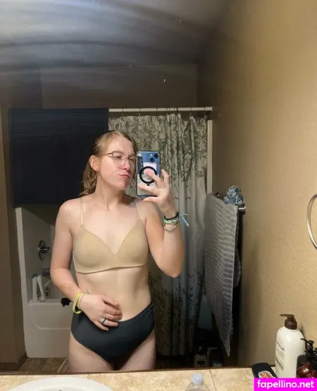 Palegreendaydream OnlyFans Thumbnail #pCQfYwCXNL