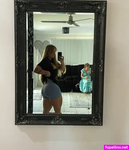 Palethickness OnlyFans Thumbnail #9TETp5wvbS