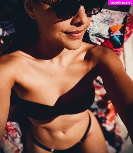 Paloma Bernardi OnlyFans Thumbnail #HpmsNrpmNb