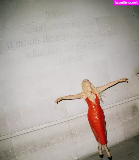 Paloma Faith OnlyFans Thumbnail #rDqpBQWih2
