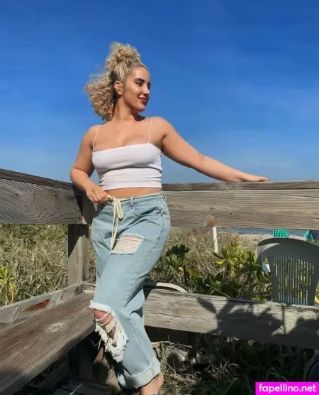 Paloma OnlyFans Thumbnail #InAIeJXzwt