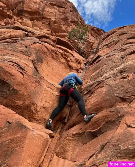 Paloma OnlyFans Thumbnail #NPg0t9H4ke