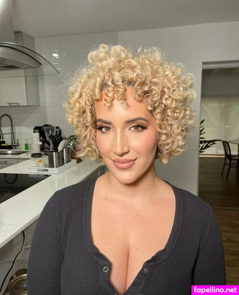 https:, paloma, palomaanahir, palomanahir_ Nude Leaked OnlyFans Photo #qbEh95qxpx