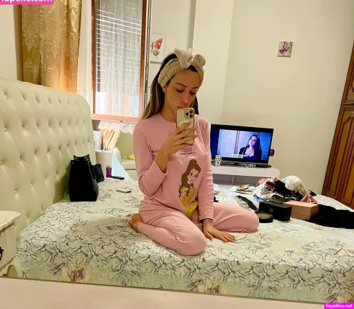 Palomaveiga OnlyFans Thumbnail #S3UjbqgqvU