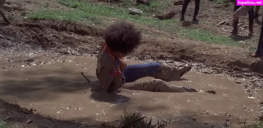 Pam Grier OnlyFans Thumbnail #NOjC1B4nRd