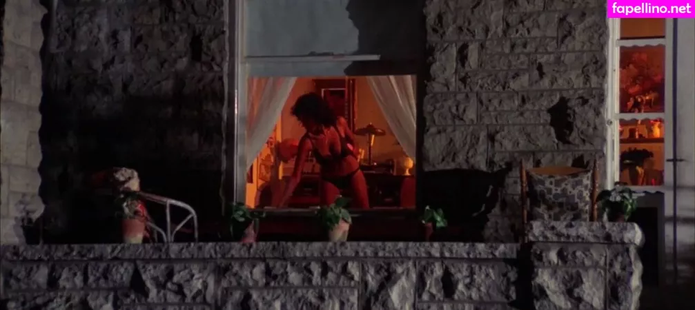 Pam Grier OnlyFans Thumbnail #Nb6JwD8KGy