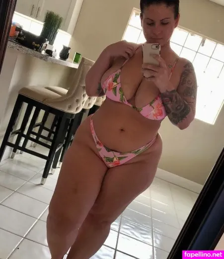 Pamela Medina OnlyFans Thumbnail #zYebrOaTff