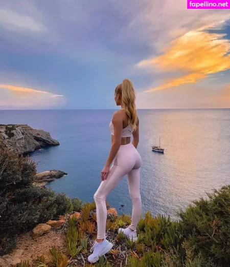 Pamela Reif OnlyFans Thumbnail #gAdA6MrBE5