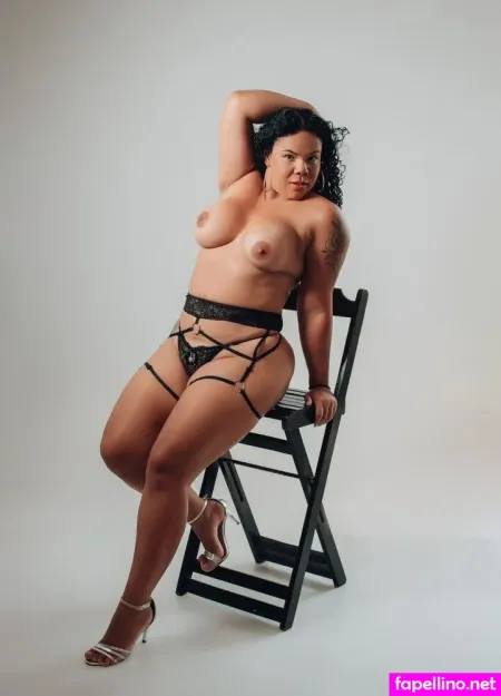 Pamela Santos OnlyFans Thumbnail #MU4VP6eDeX