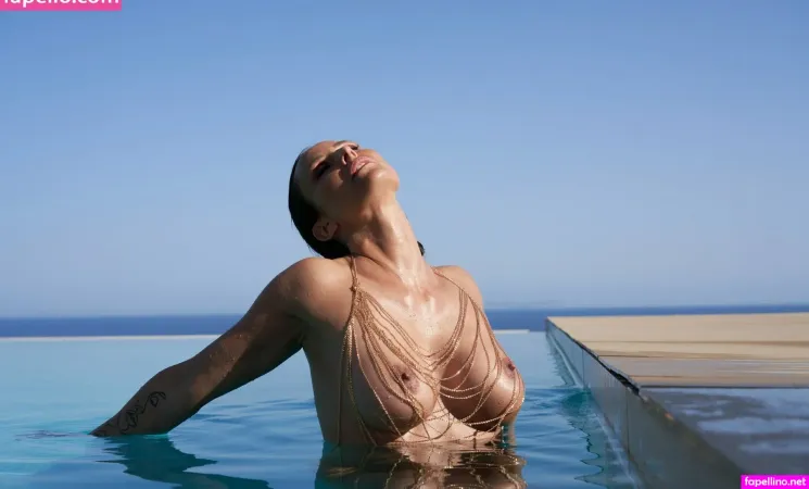 Pamela Schneider OnlyFans Thumbnail #of6OA7aNzc