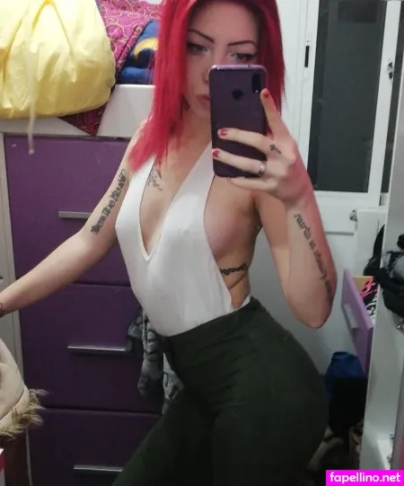 Panteraroja691 OnlyFans Thumbnail #K8J2PmHqus