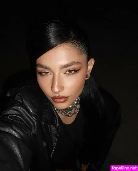 Panteritafree OnlyFans Thumbnail #2jzI00MDSz