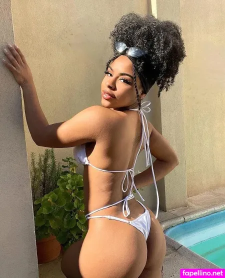 Paola Axo OnlyFans Thumbnail #lZnRDCxNeD