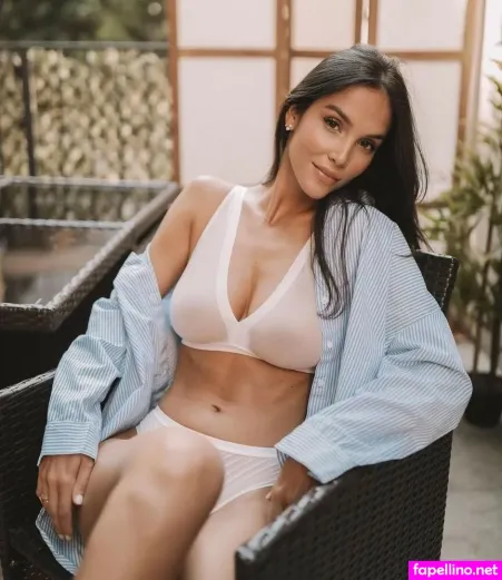 Paola Di Benedetto OnlyFans Thumbnail #7Gk4j7gV6G