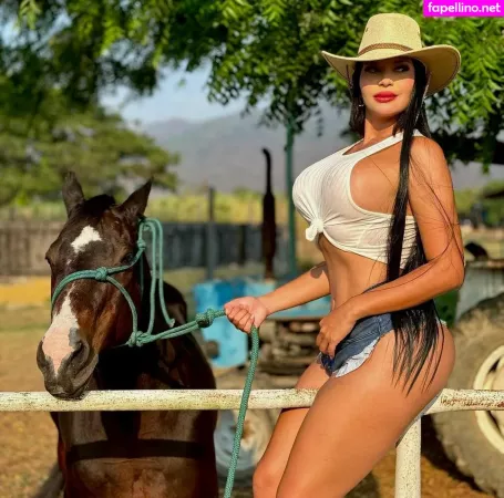 Paola Flores OnlyFans Thumbnail #tMf6VTarfs