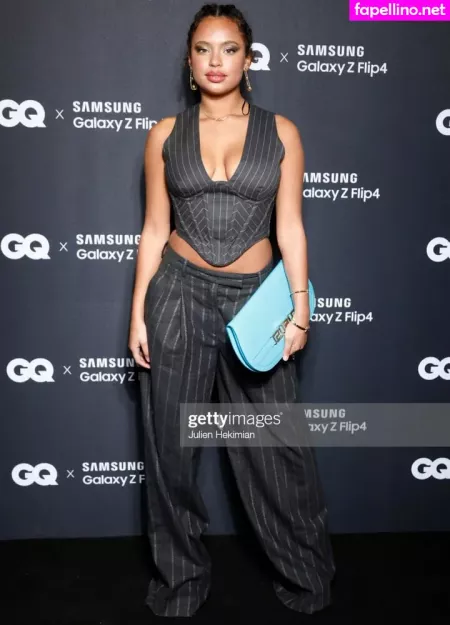 Paola Locatelli OnlyFans Thumbnail #4coZ9cPAXQ