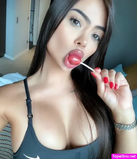 Paola Martinez OnlyFans Thumbnail #ehiAcIl21b