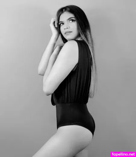 Paola Sanchez OnlyFans Thumbnail #UFoB0IL1P2