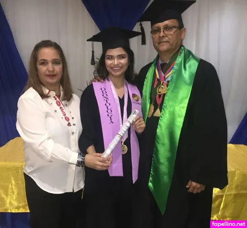 Paola Sanchez OnlyFans Thumbnail #VBNQn5nsHg