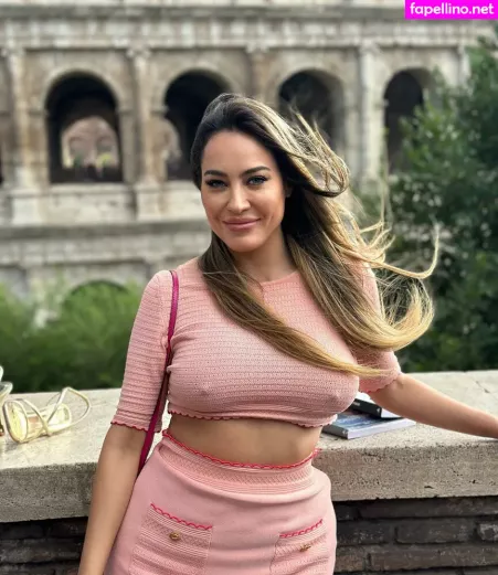 Paola Saulino OnlyFans Thumbnail #xGYfyW7eRD