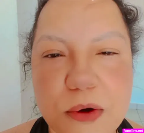 Paola Sensualizando OnlyFans Thumbnail #92WWjBX9JJ