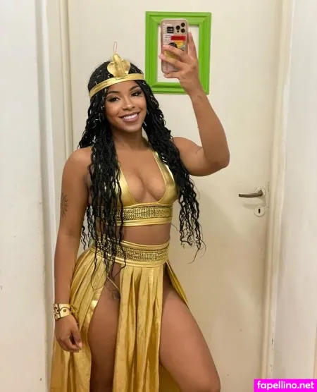 Paolaaxo Main Profile Photo