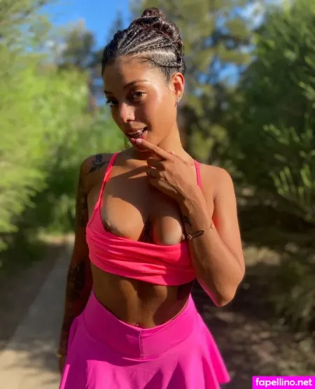 Paolaxo OnlyFans Thumbnail #4yKupBtbtA