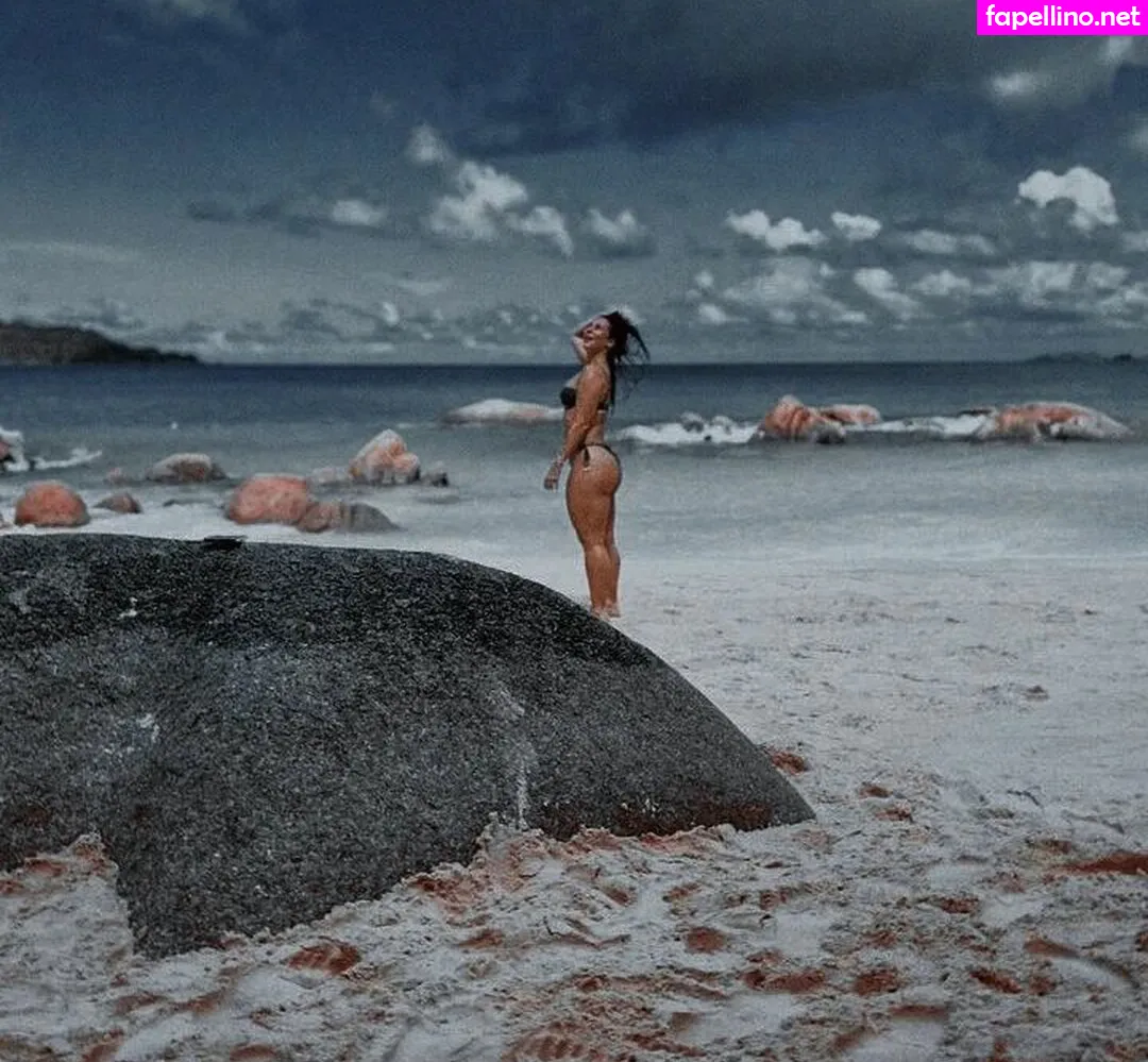 paollaoliveirareal, paulinhamissbumbum Nude Leaked OnlyFans Photo #2VaU6S1DQJ