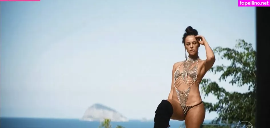 Paolla Oliveira OnlyFans Thumbnail #3gmG2Nls0f