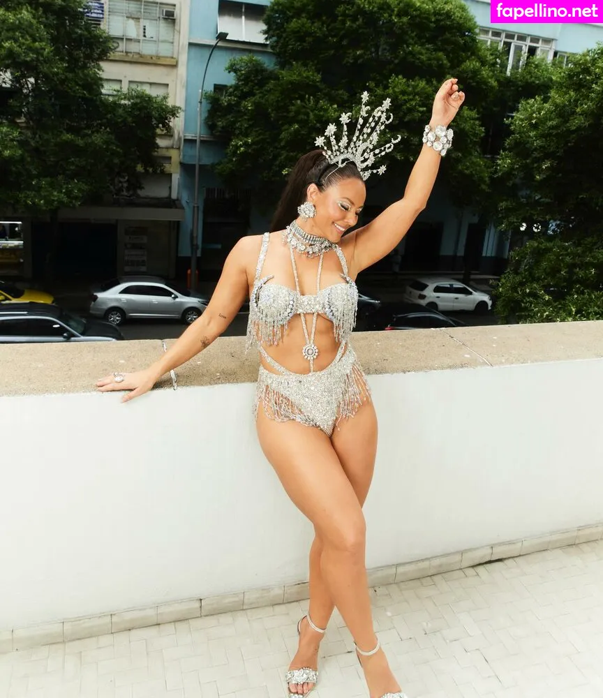 paollaoliveirareal, paulinhamissbumbum Nude Leaked OnlyFans Photo #7Kompz94ZL