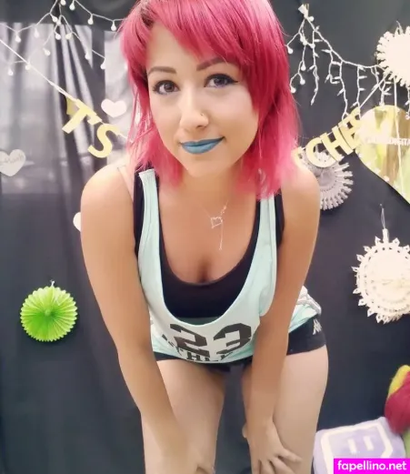 Paoolinablue OnlyFans Thumbnail #2FFrL7HHCl