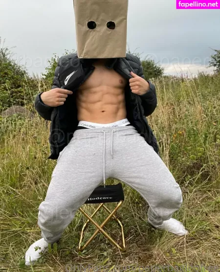 Paperbagfree OnlyFans Thumbnail #MkhmxM3SUE