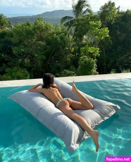 Papiijenna OnlyFans Thumbnail #KdYHRhUMAx