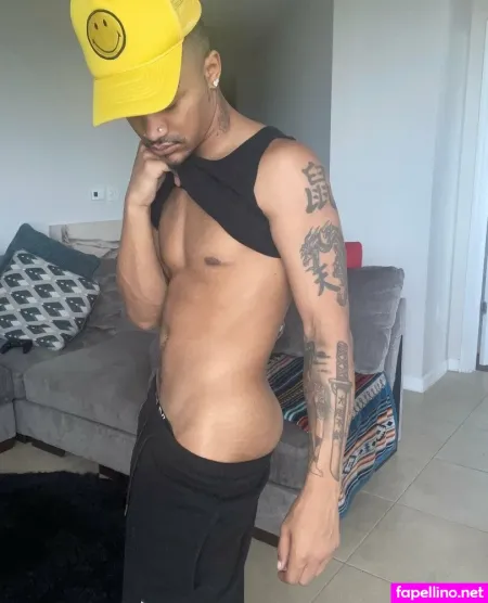 Papiversacex OnlyFans Thumbnail #LEQOqU2J3j