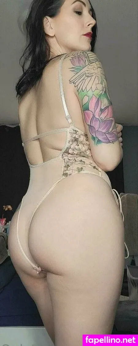 Paradiseofsoles OnlyFans Thumbnail #JtNTszxcKI