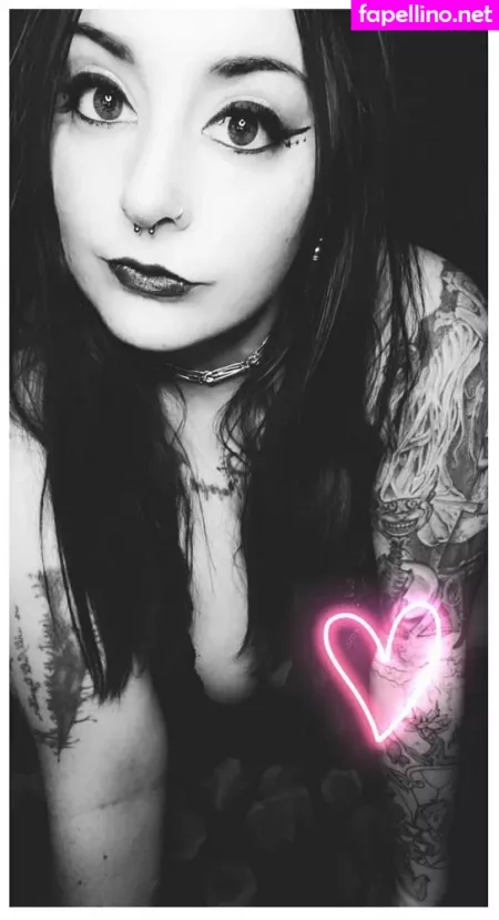 Paradox 5683 OnlyFans Thumbnail #4U1OfE8L0x