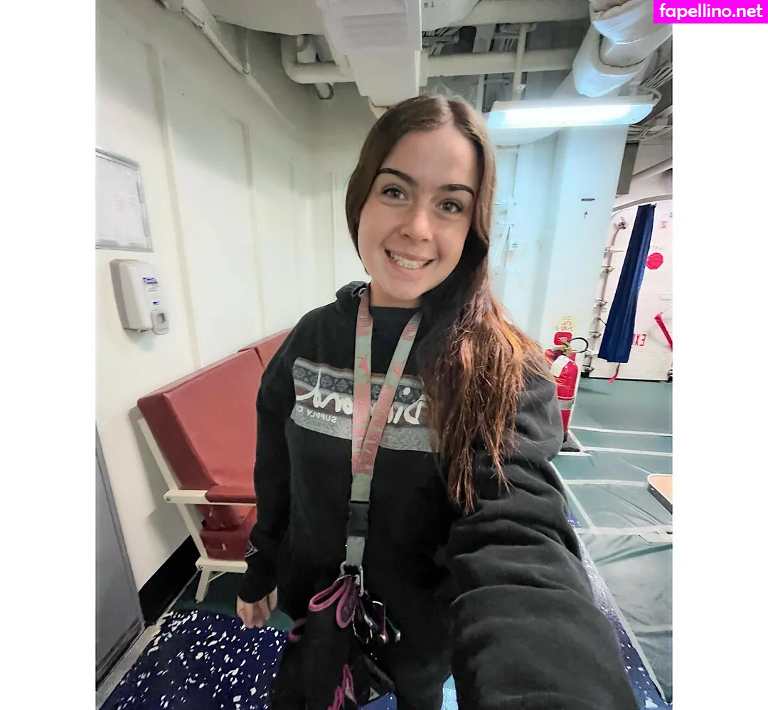 paranoidd, vivishygirl Nude Leaked OnlyFans Photo #AF4X5tgt0D